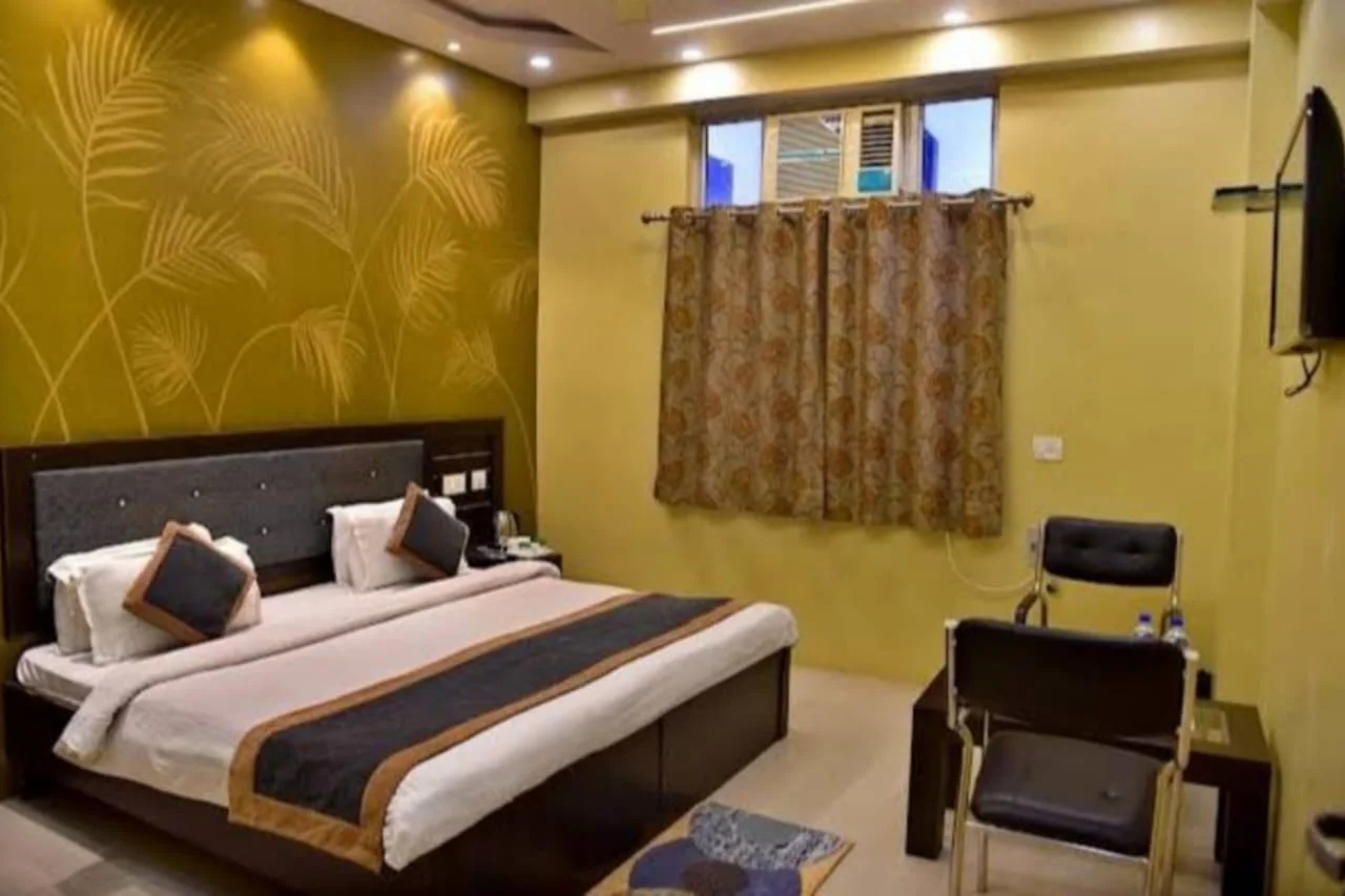 Birla Dharamshala Ayodhya - Peaceful Stay Near Ram Mandir
