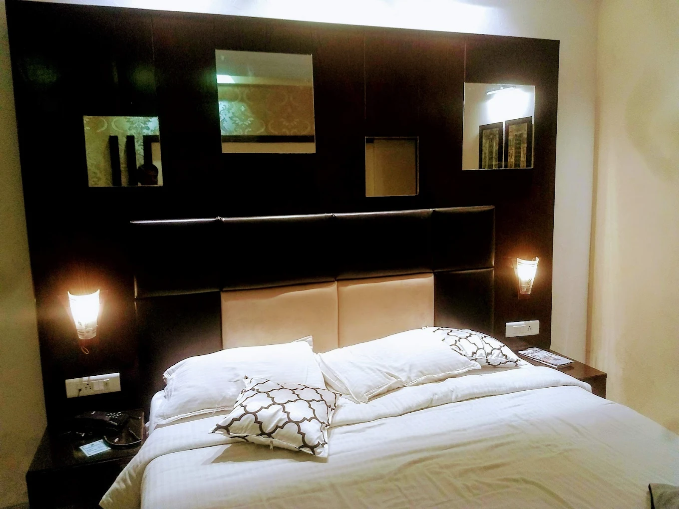 Birla Dharamshala Ayodhya - Peaceful Premises